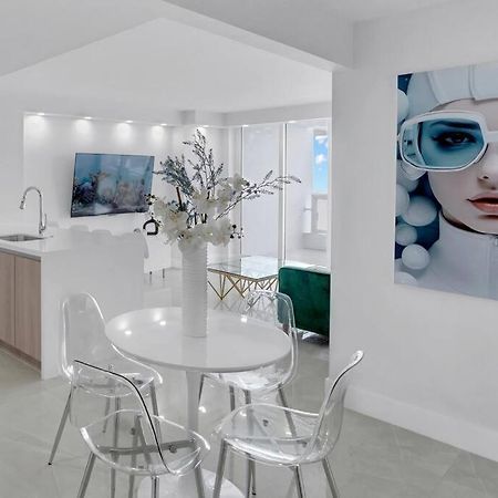 Shades Of Miami Sky Penthouse! Newly Renovated Διαμέρισμα Εξωτερικό φωτογραφία