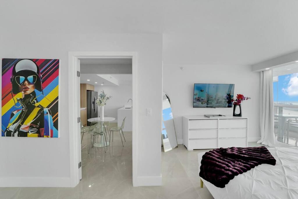 Shades Of Miami Sky Penthouse! Newly Renovated Διαμέρισμα Εξωτερικό φωτογραφία