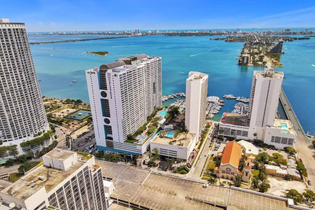 Shades Of Miami Sky Penthouse! Newly Renovated Διαμέρισμα Εξωτερικό φωτογραφία